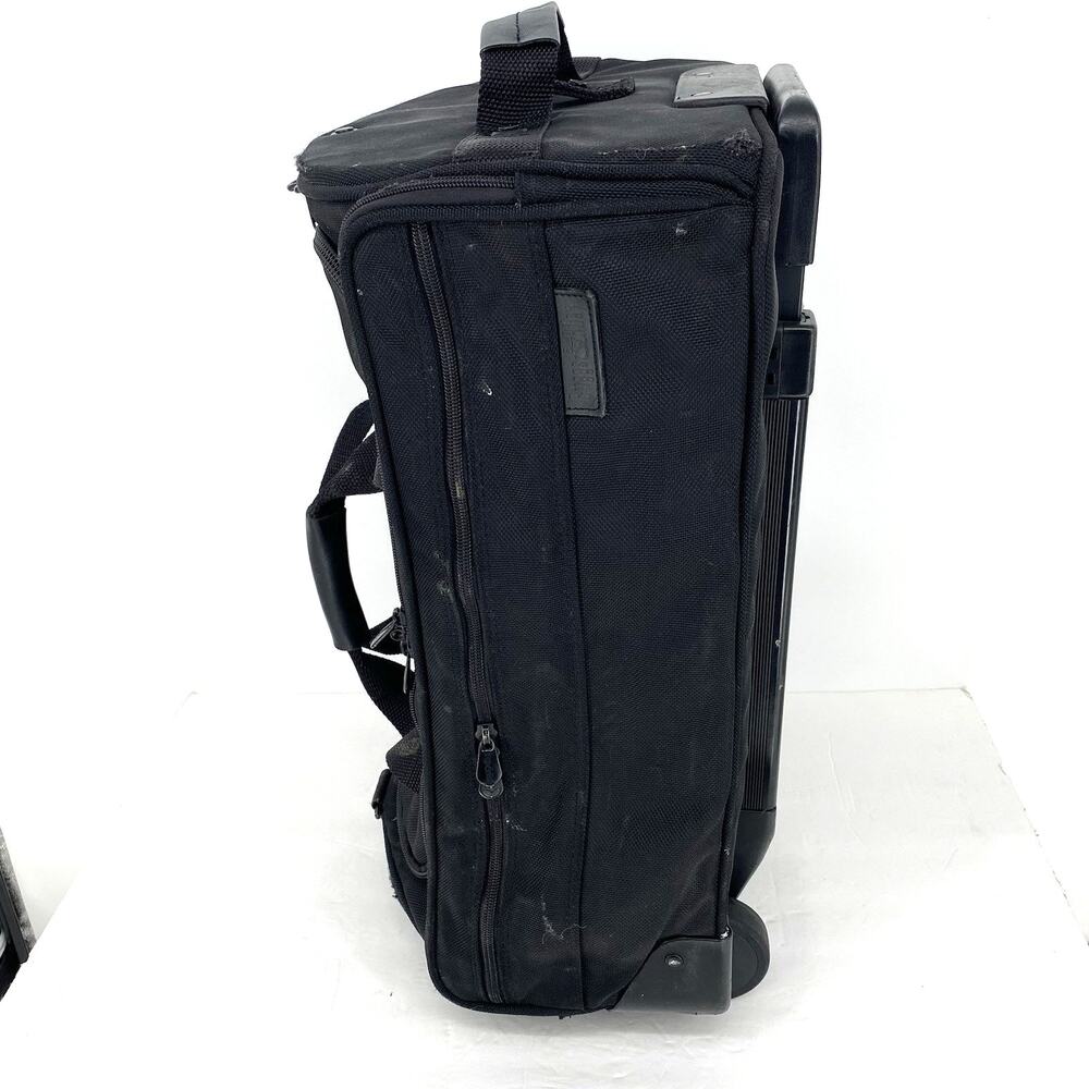 Briggs & Riley Baseline Black 22” Rolling Duffle Bag - Picture 3 of 15